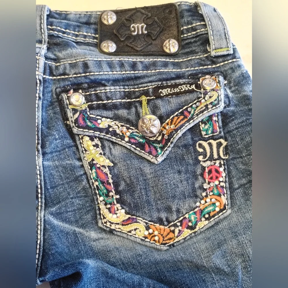 Miss Me Denim Bermuda Shirts With Embroidered Rhinestone Pockets Size 12 Girls